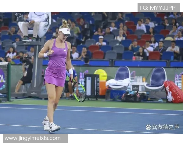 足球球星背后的伟大女人揭秘他们母亲的坚韧与无私奉献